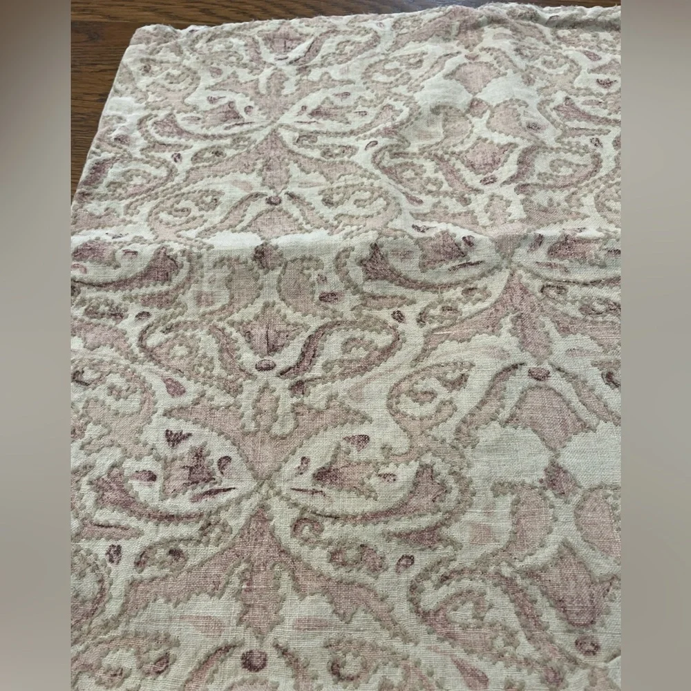 Pottery Barn Reilley Pink Pillow Cover 22inch Crewel Embroidered Linen Spring